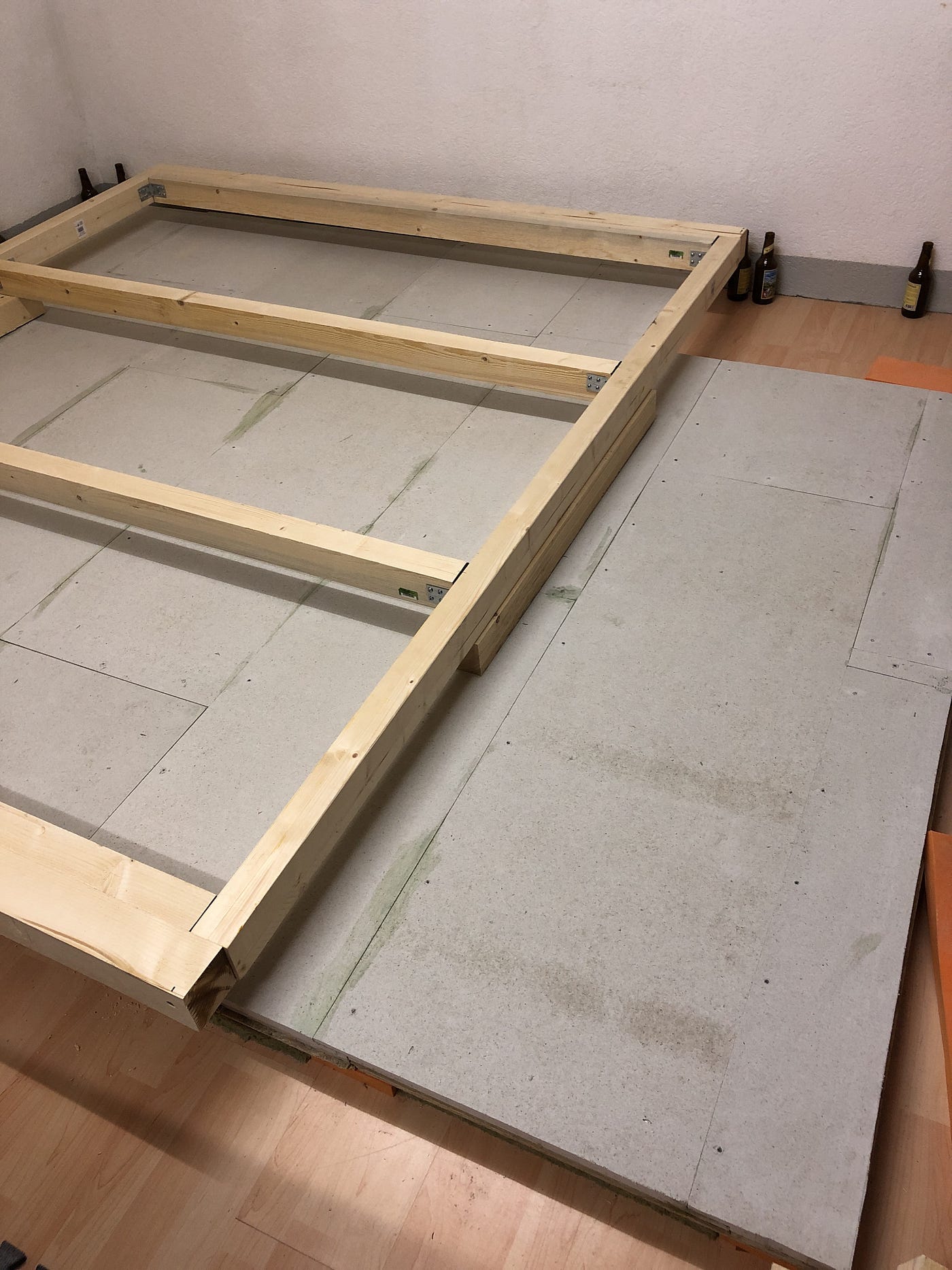 Assembly of first side wall